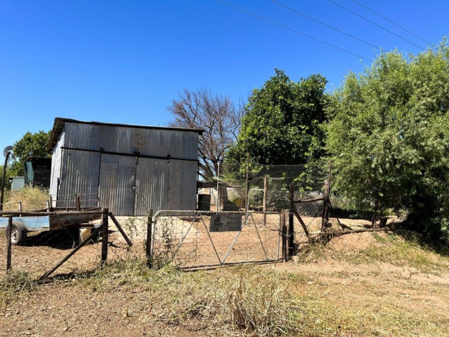 2 Bedroom Property for Sale in Upington Rural Northern Cape